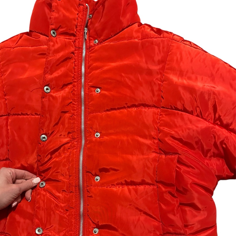 Pretty Little Thing Red Puffer Jacket - Picture 5 of 6